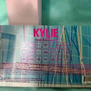 Kylie Cosmetics Bundle